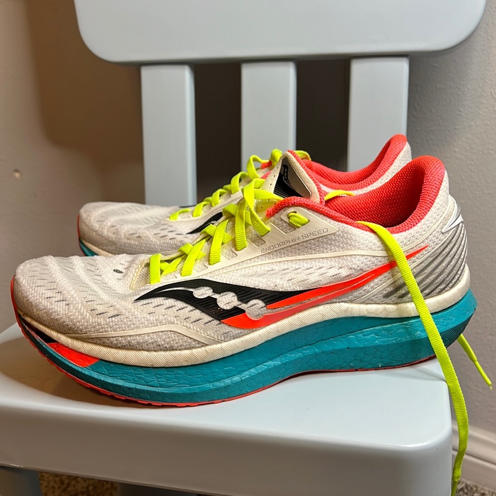 Saucony Endorphin Speed